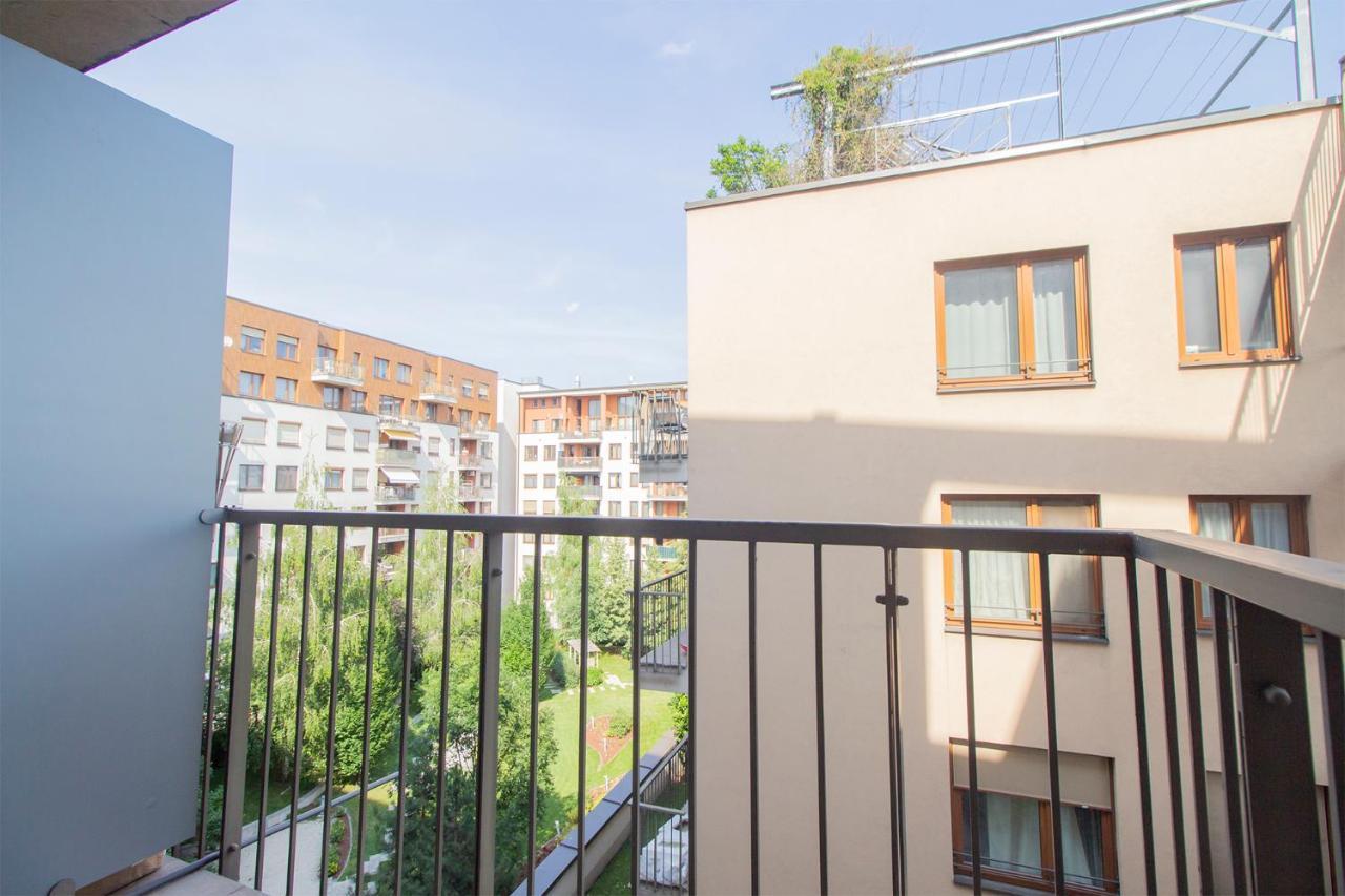 Corvin Modern Studio With Ac, Parking Apartment Budapest