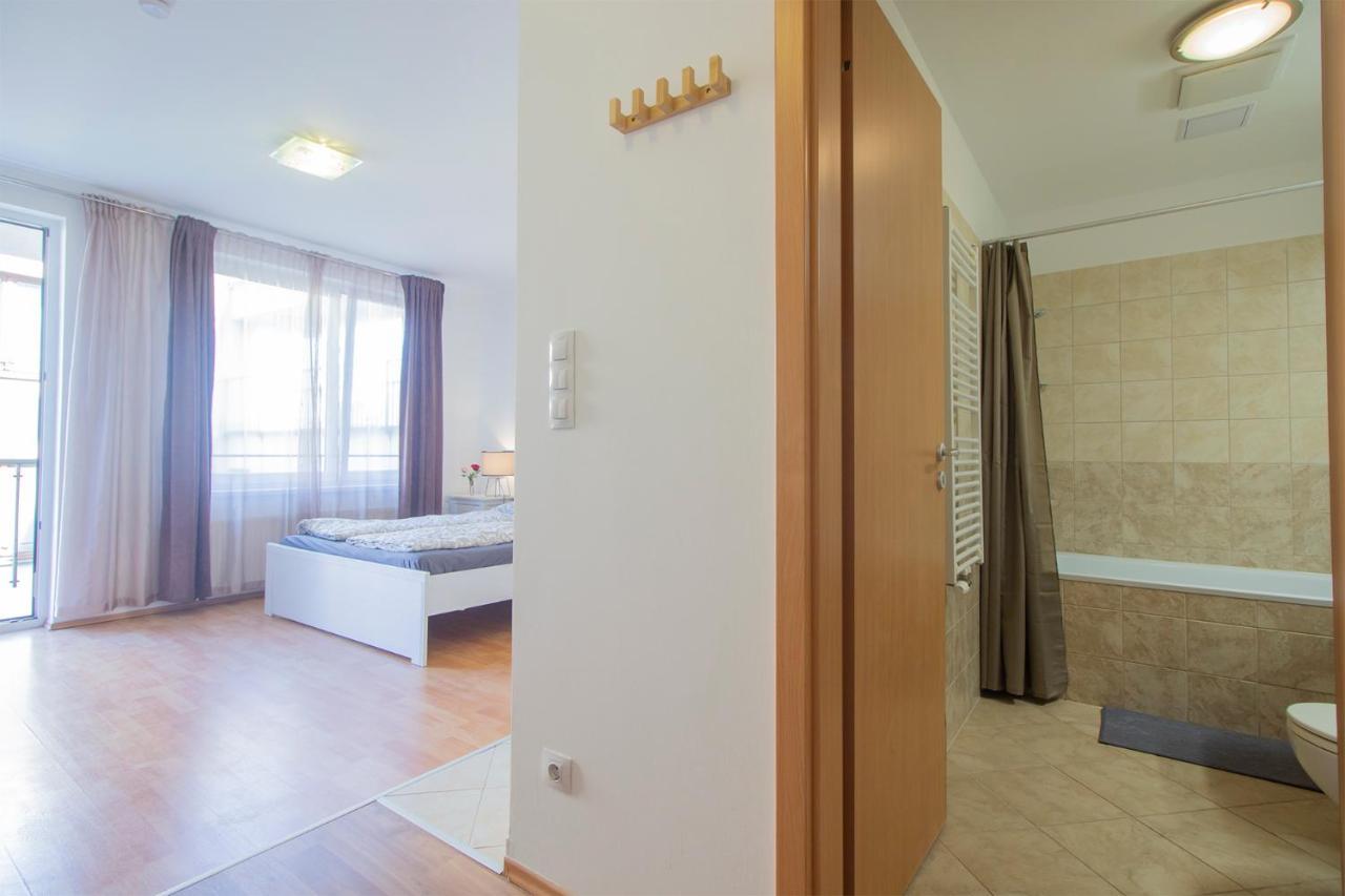 Apartment Corvin Modern Studio With Ac, Parking *