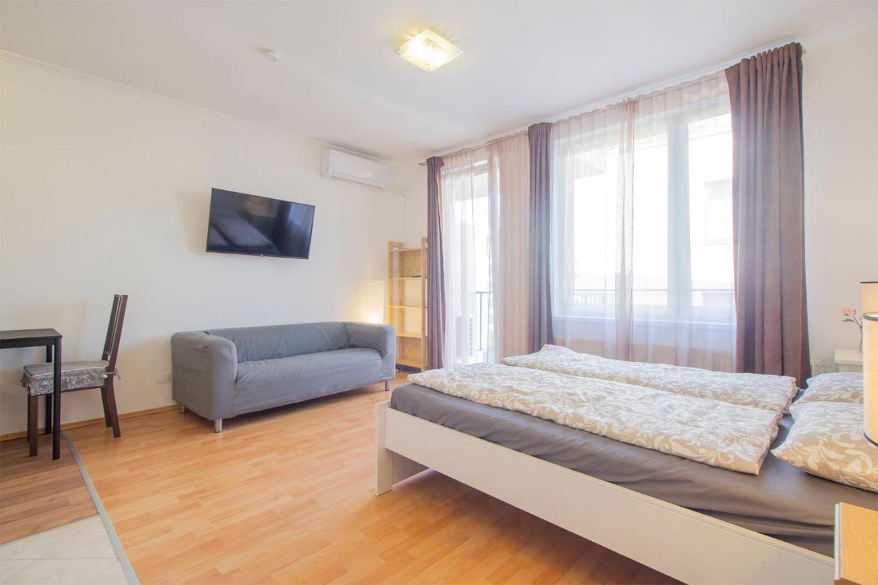 Corvin Modern Studio With Ac, Parking Apartment *