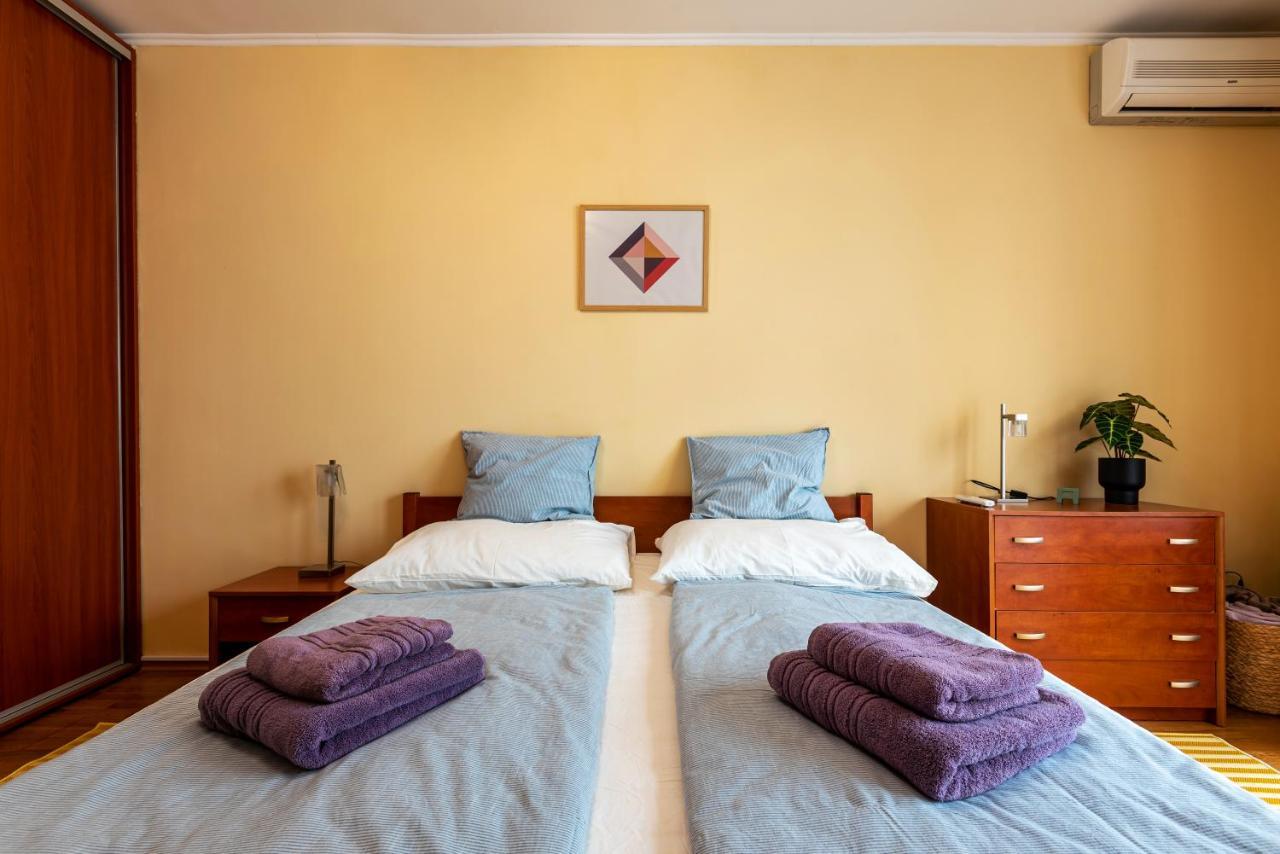Pesti Apartment&free Parking Budapest