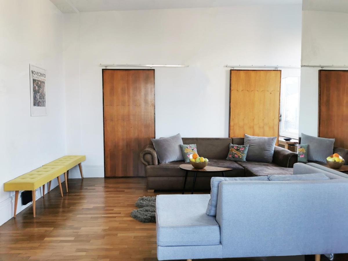 Luxury Penthouse With Giga Terrace In Buda Center *