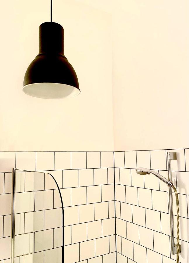 Eotvos 25 Apartament *