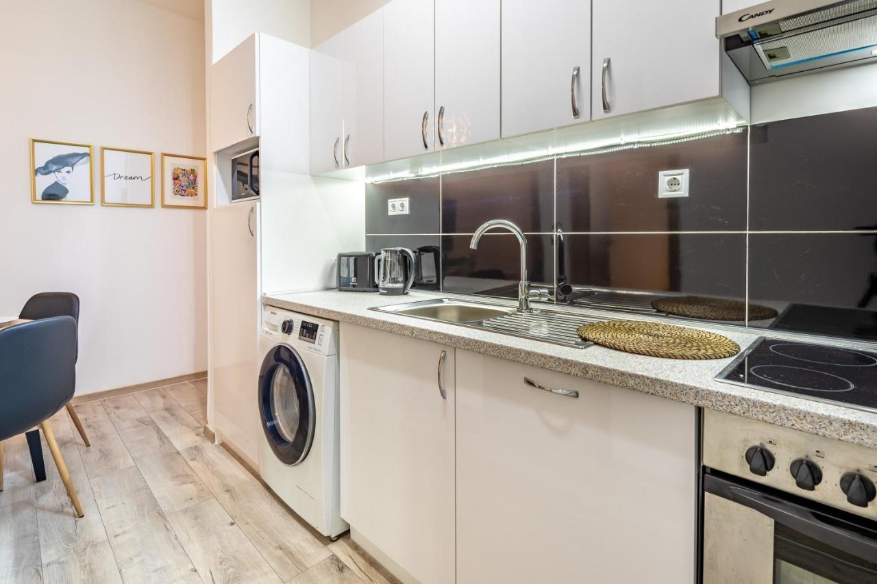 Apartamento Super - Very Lively Area - In Gozsdu