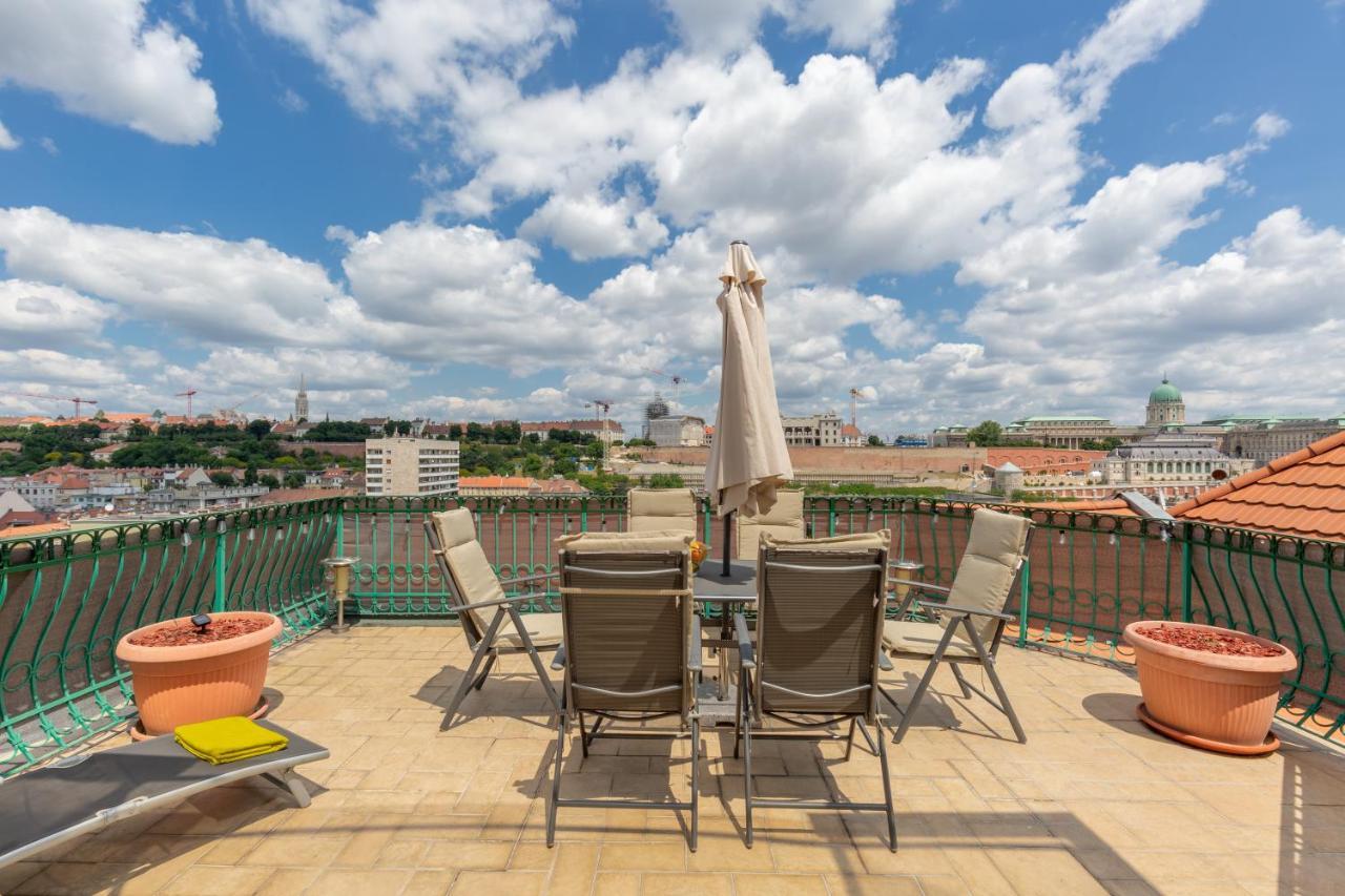 Penthouse With Free Parking And Free Bikes, Wellness 8 Min Walk Apartmán *
