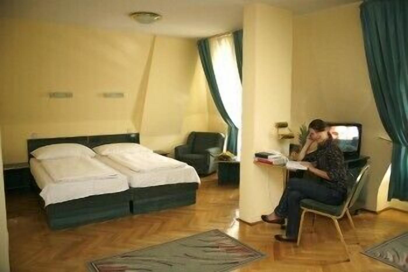 Hotel Bara