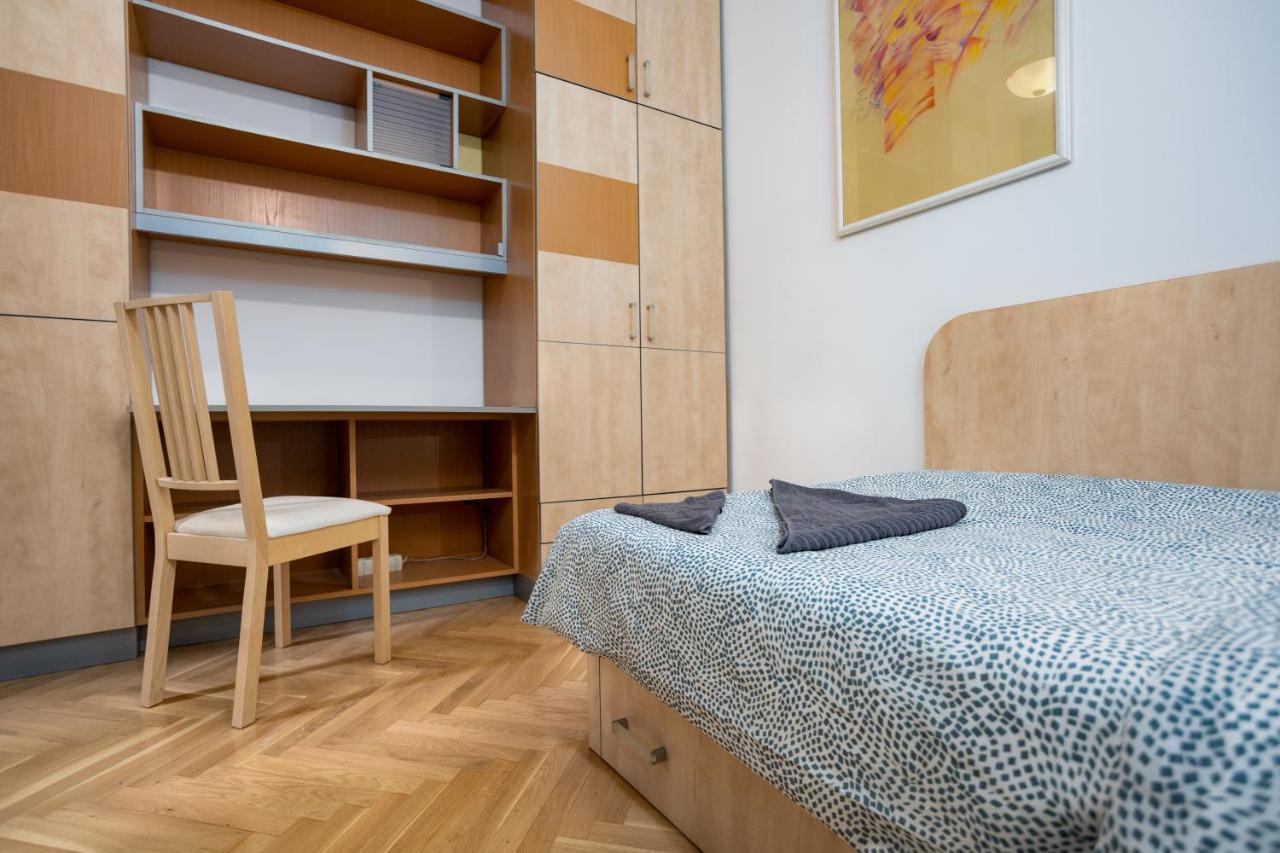 Emerald At Apartament