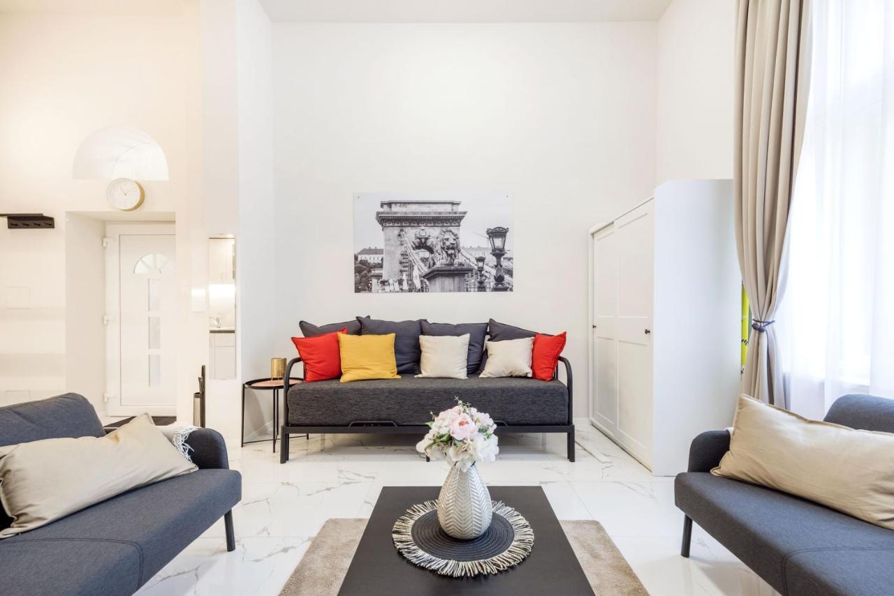 Apartment Seventh Heaven 3 *