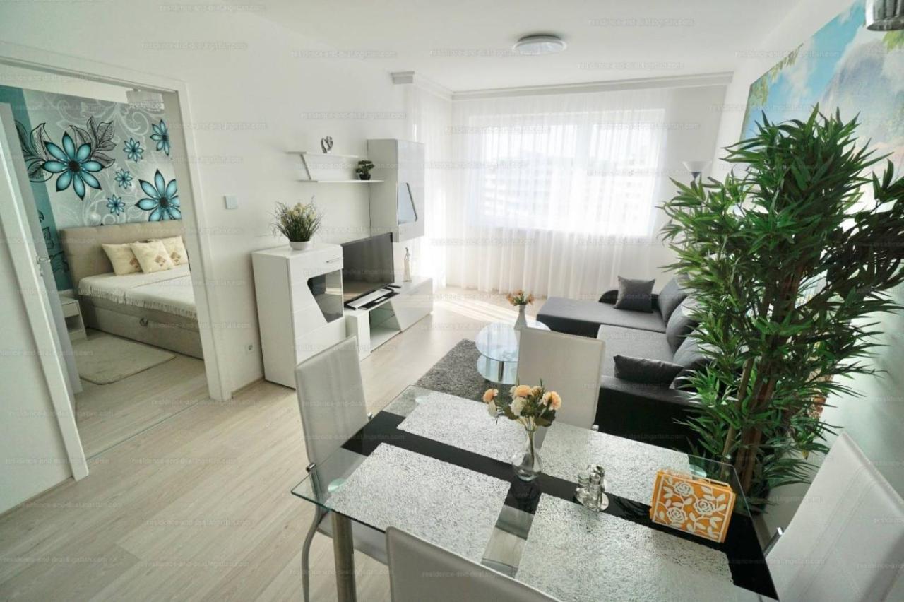 Gate Danube Apartamento