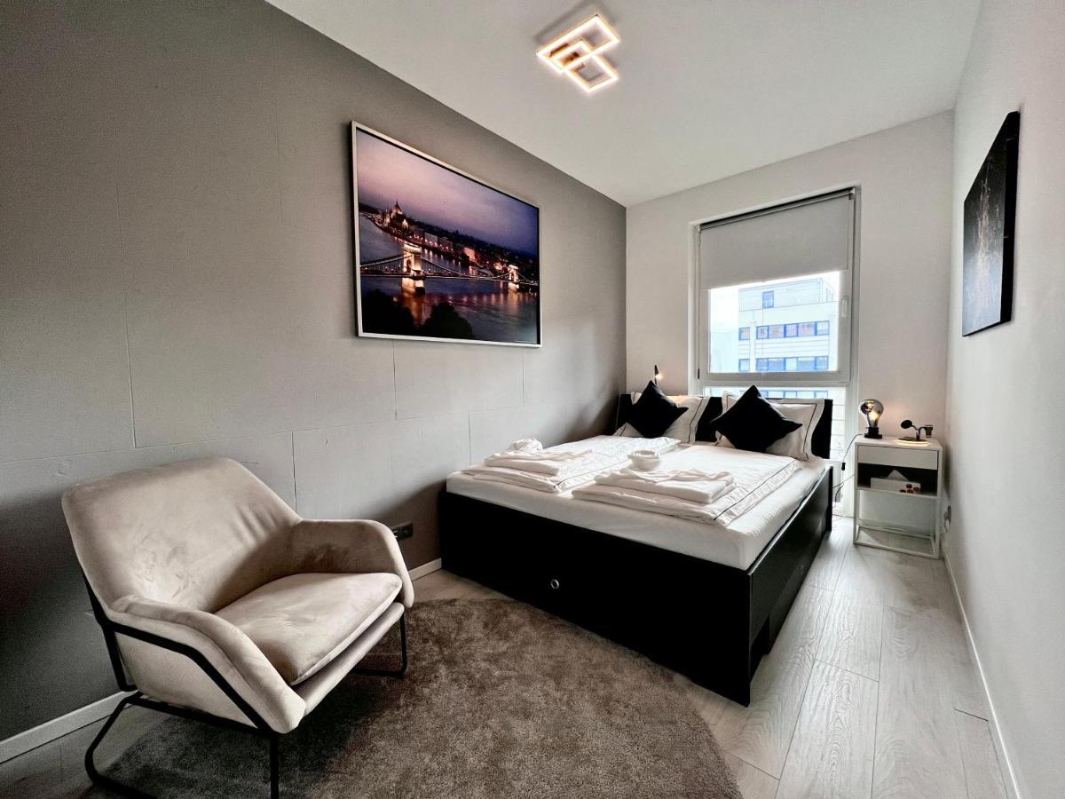 Suiteangel - Luxury Design With Free Garage