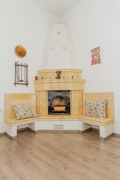 Oktogon Spacious Ac Balcony Apartamento *