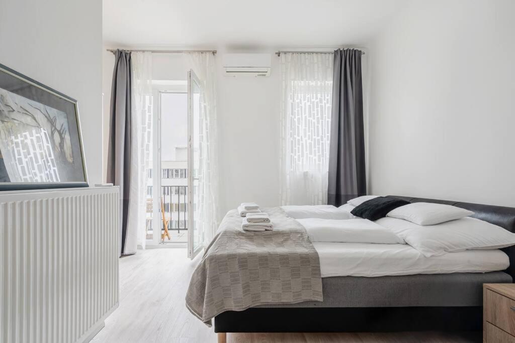 Szentkiralyi Apartman 1 Lägenhet