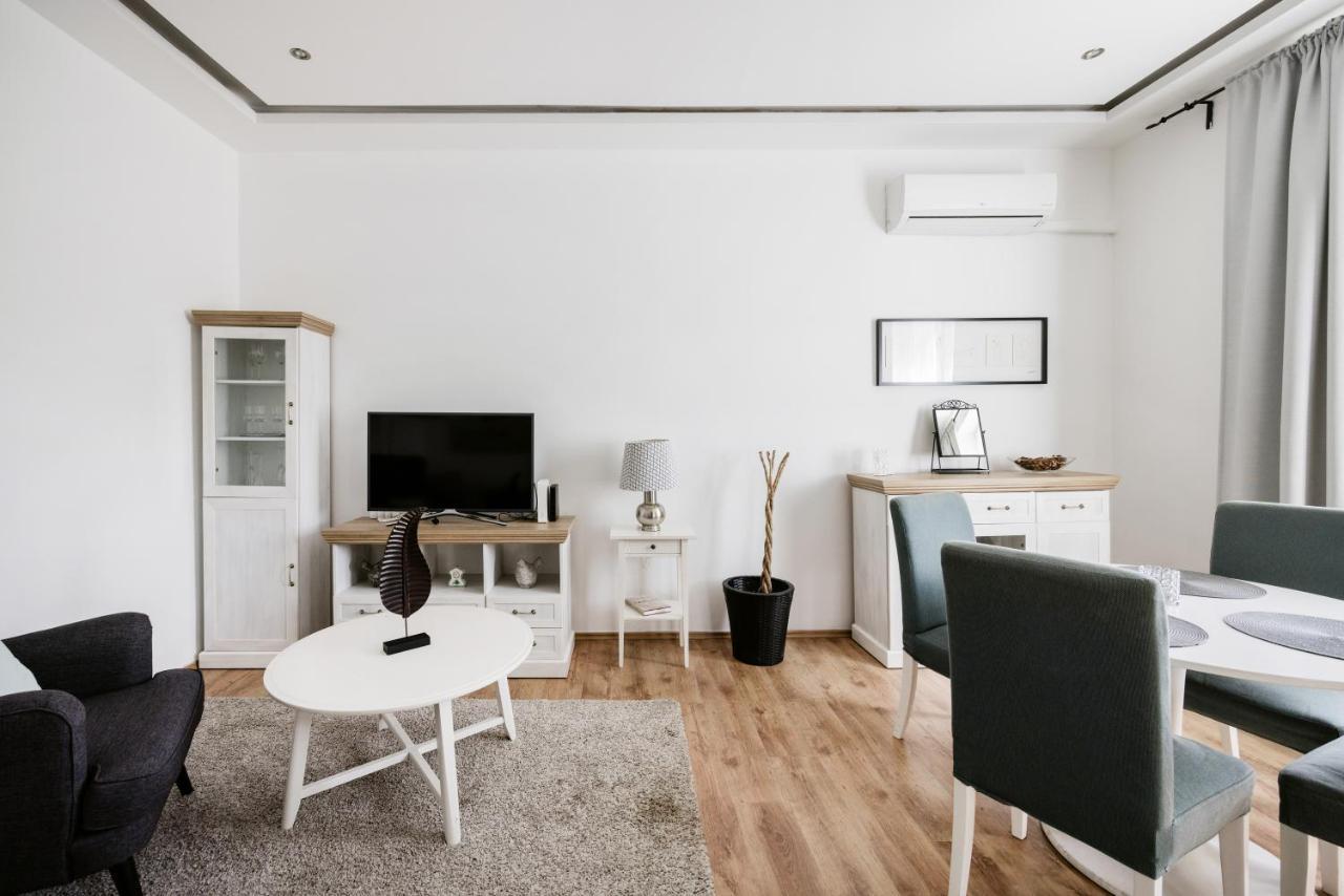 Cozy&stylish In The Ruin Bar Area Apartamento Budapest