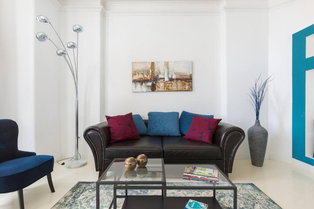 Grand Style&luxury In The Center - 3br With Balcony Budapest