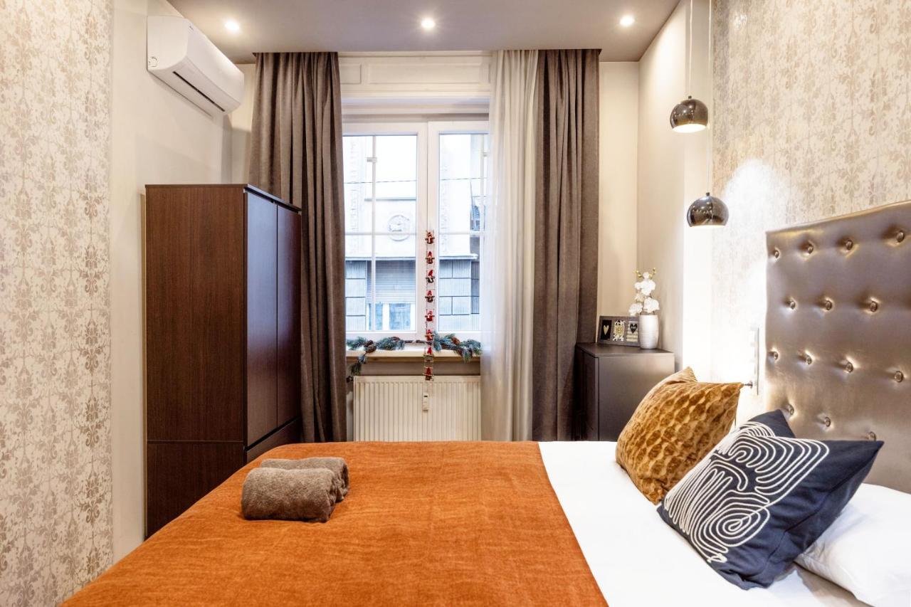 Chill On The Screened Balcony-budapest Historic Landmarks Apartmán *