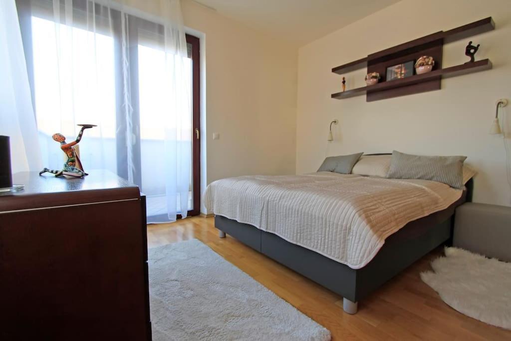 Apartamento King's Court - Centre -free Garage