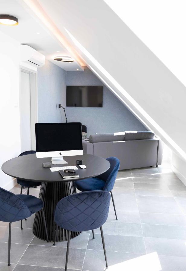Lägenhet Luxury Cozy 2 Bdr Downtown Apt.6 *