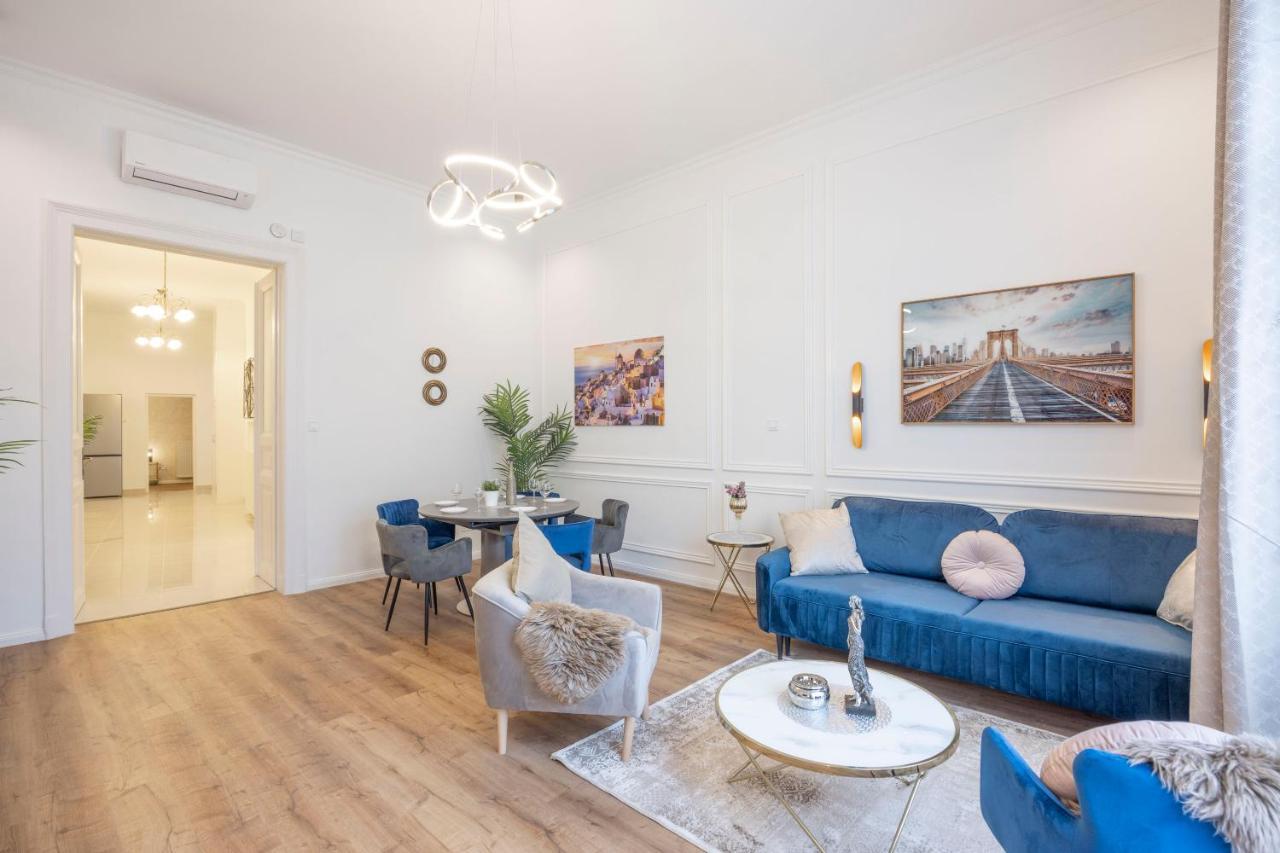 Apartmán Luxurious Grand W/ 3bedrm 2bathrm *