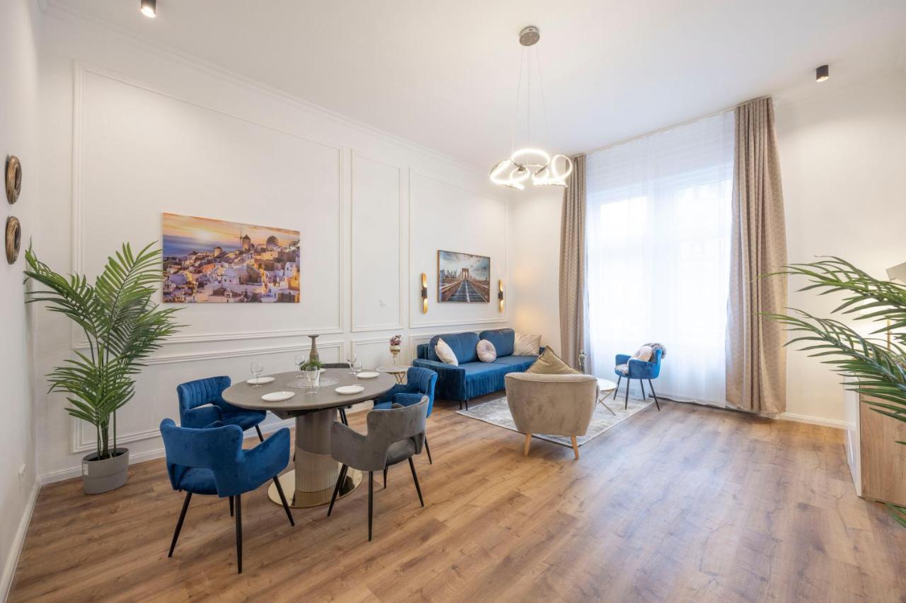 Apartmán Luxurious Grand W/ 3bedrm 2bathrm *