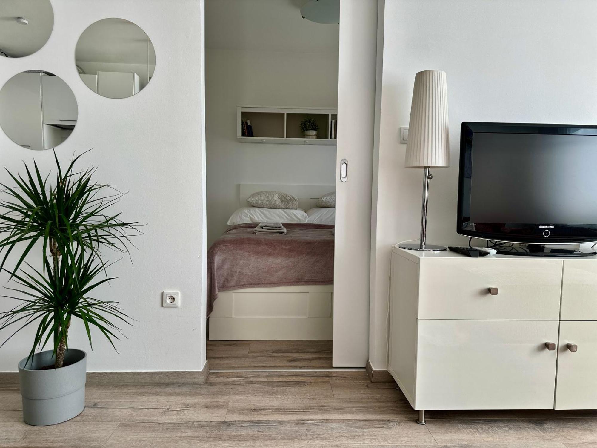Appartement Break - Private Garage, Ac, Balcony *