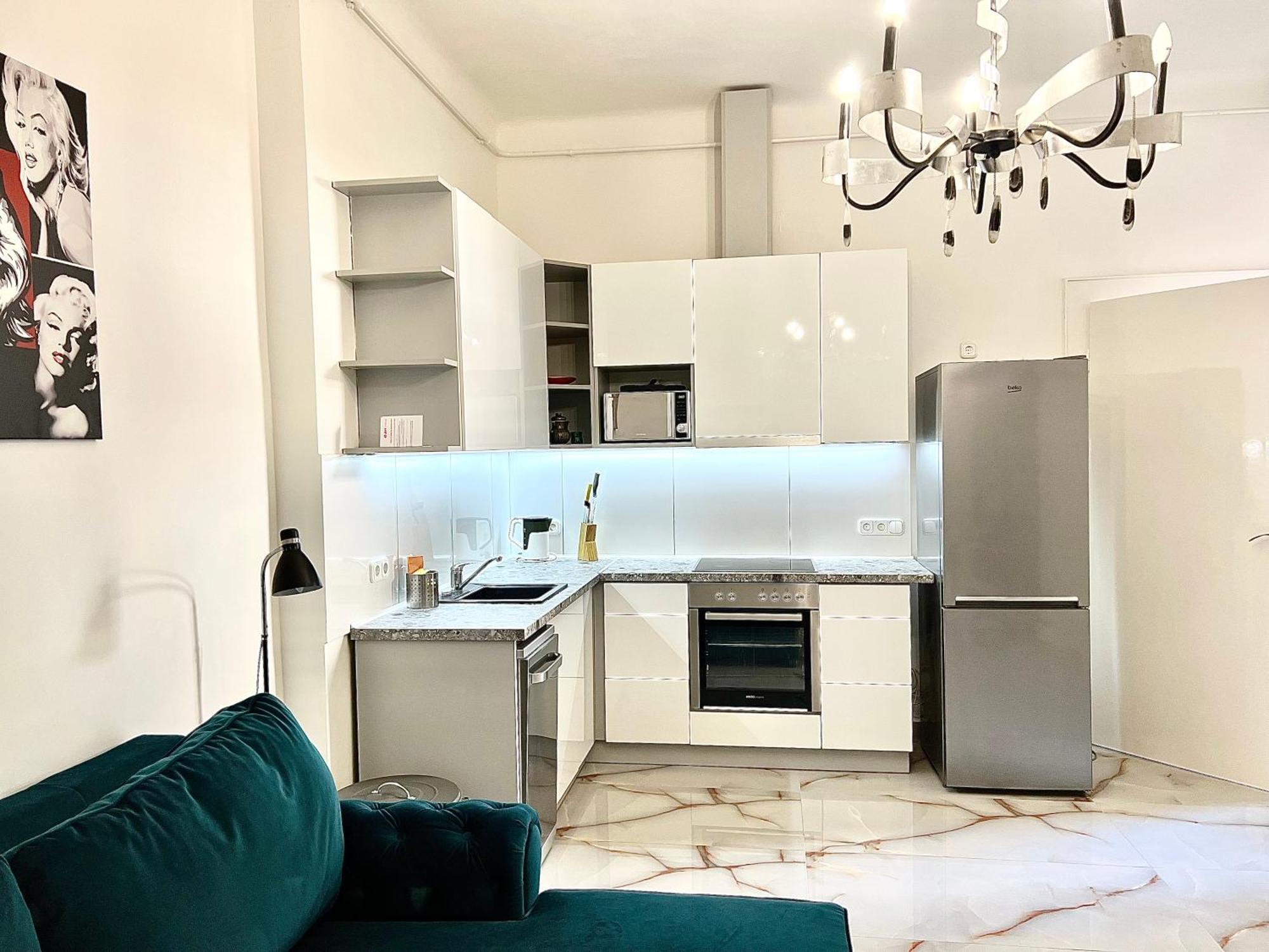 L8 Apartman * Budapest