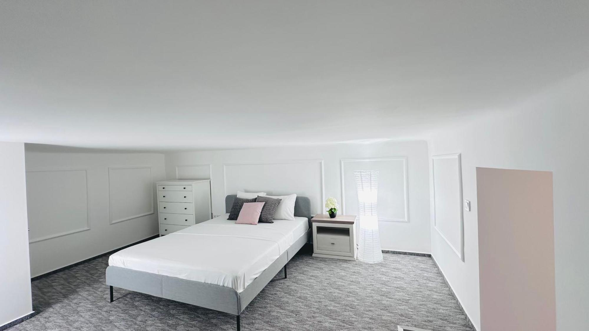 Jozsef 65 Accommodatie bij particulieren *