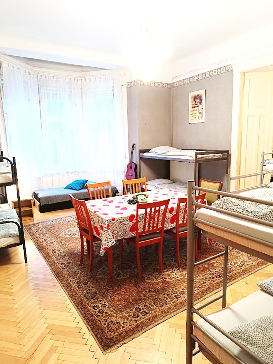 Traffic Hostel