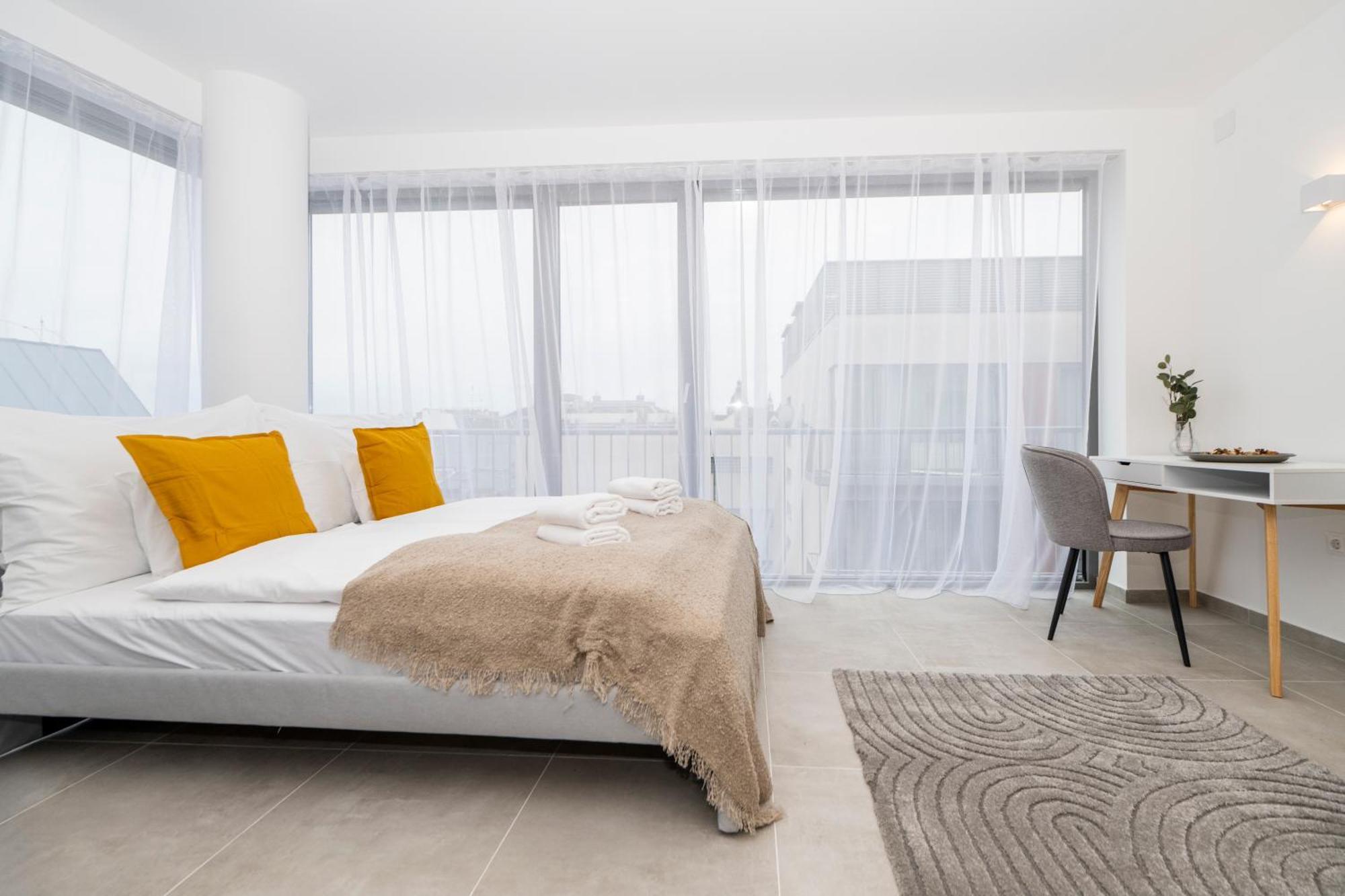 Apartment Swu Opera *