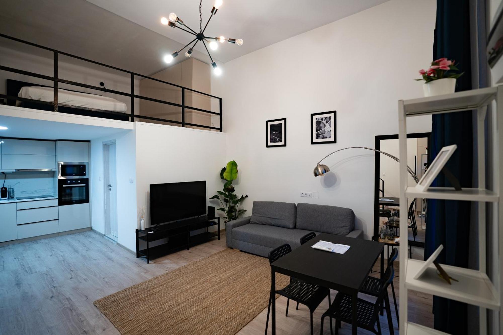 Apartment Downtown