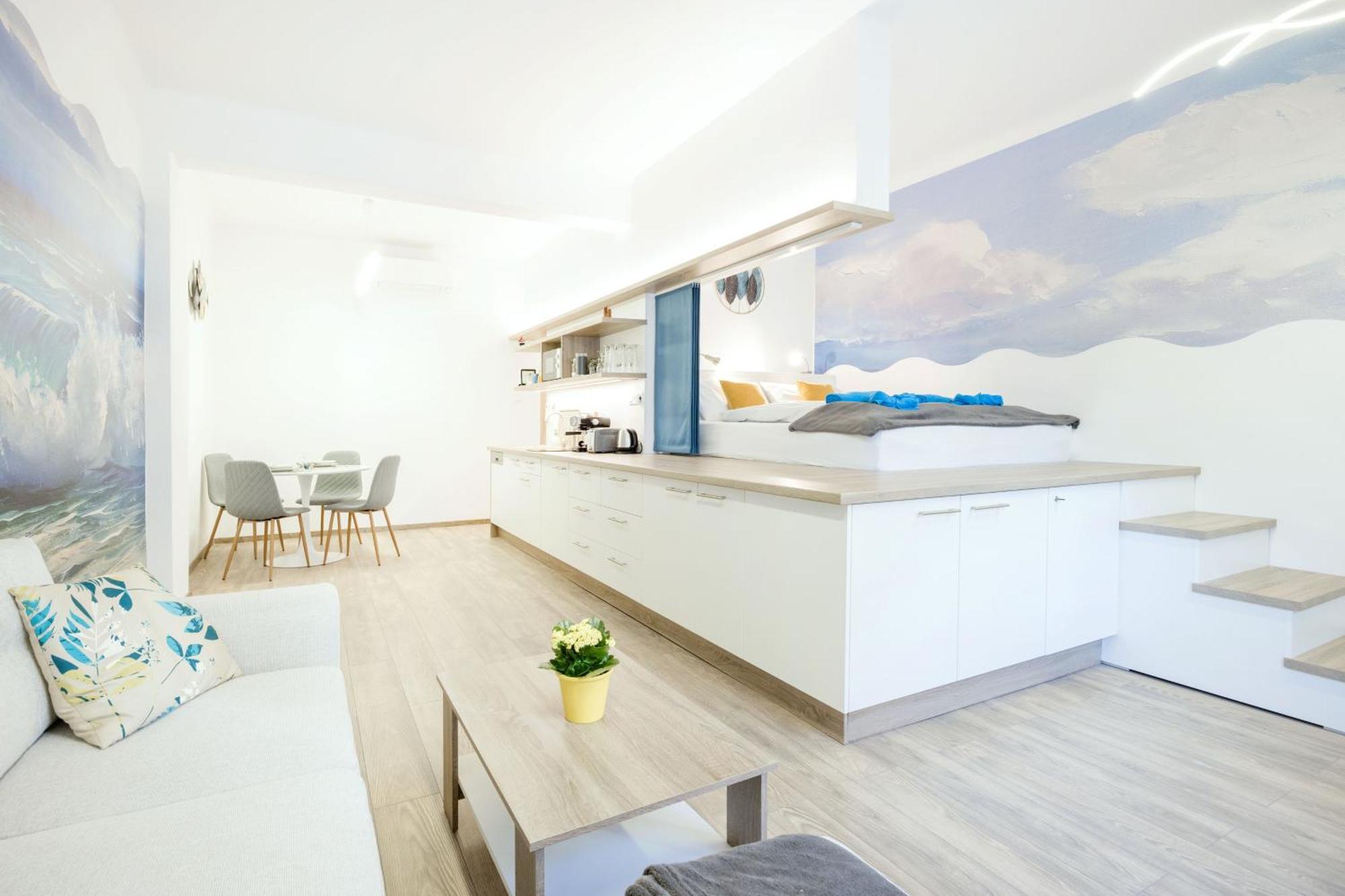 Apartment Elemental Retreats - Wood & Water *