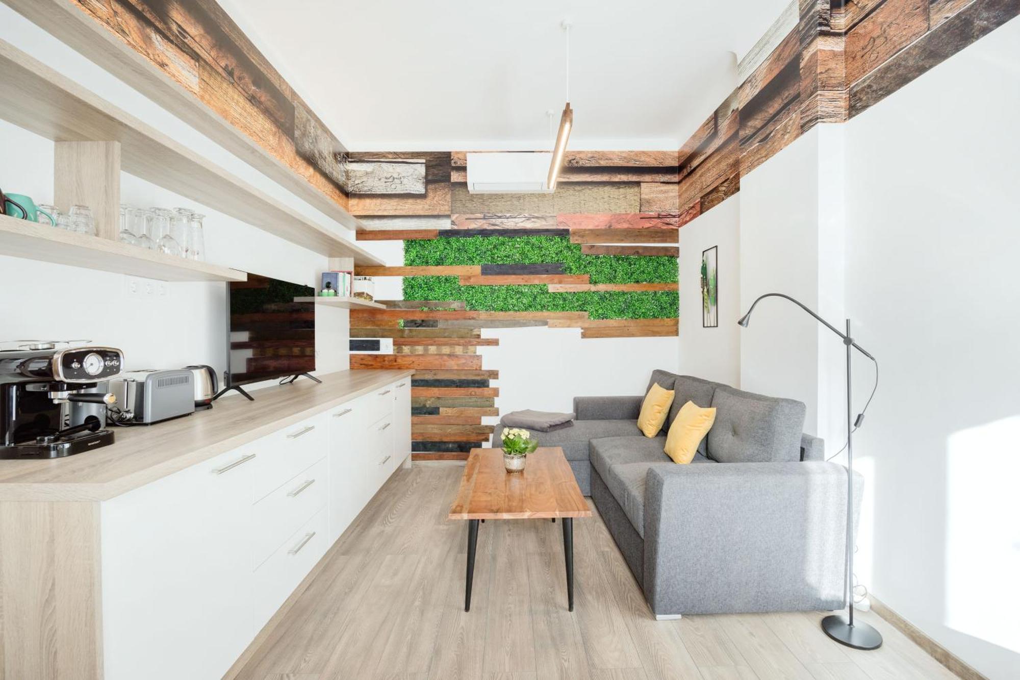 Elemental Retreats - Wood & Water Apartment Budapest