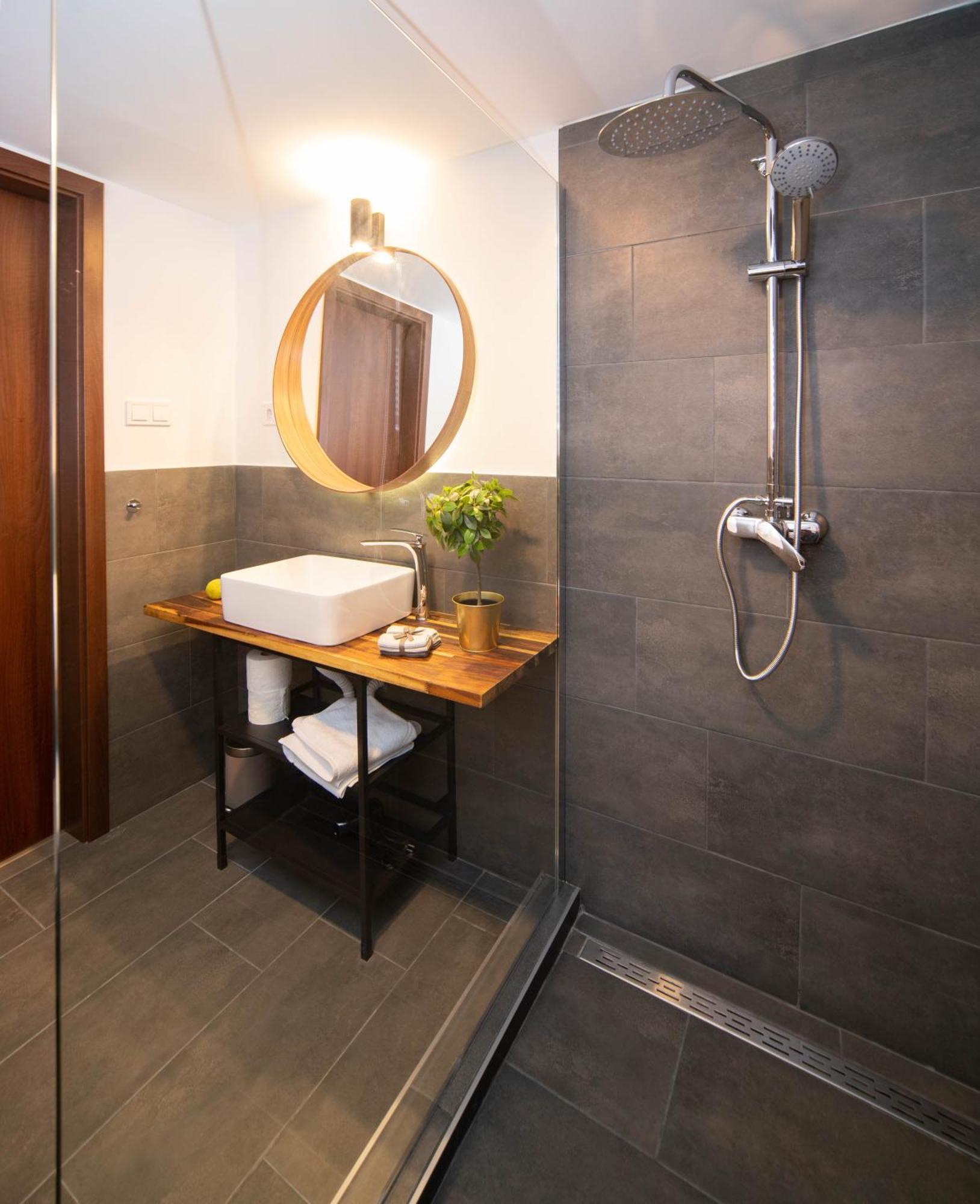 Apartamento Free Parking -corvin Palace Residence-3bdrm,6ppl,wifi,ac Budapest