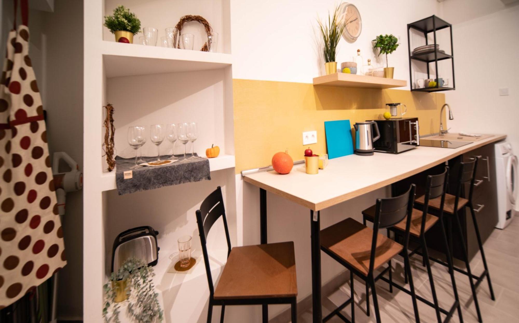 Free Parking -corvin Palace Residence-3bdrm,6ppl,wifi,ac Apartamento Budapest