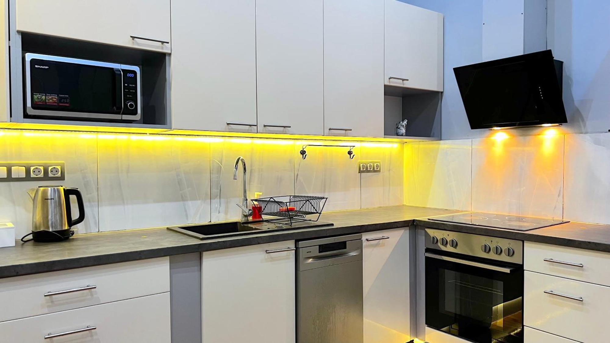 Apartman V6 By Small