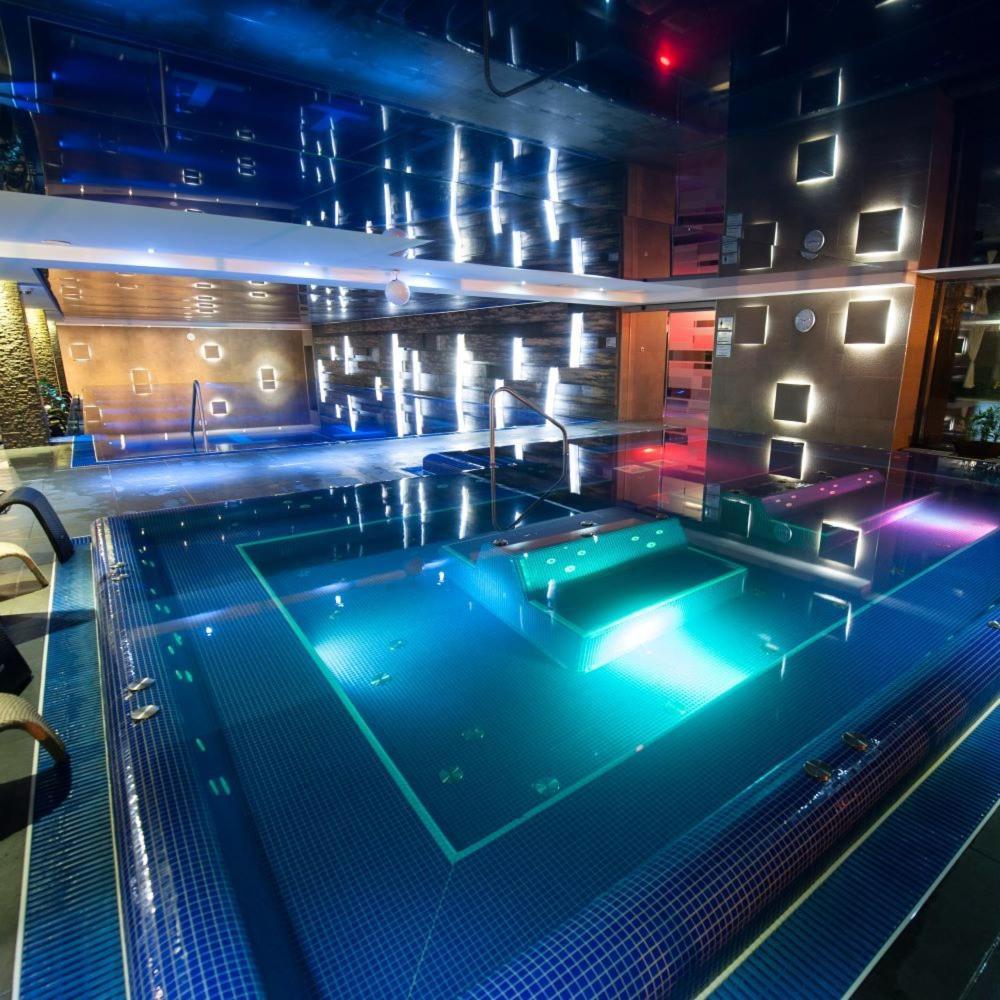 Penthouse With Free Parking And Free Bikes, Wellness 8 Min Walk Apartmán Budapešť