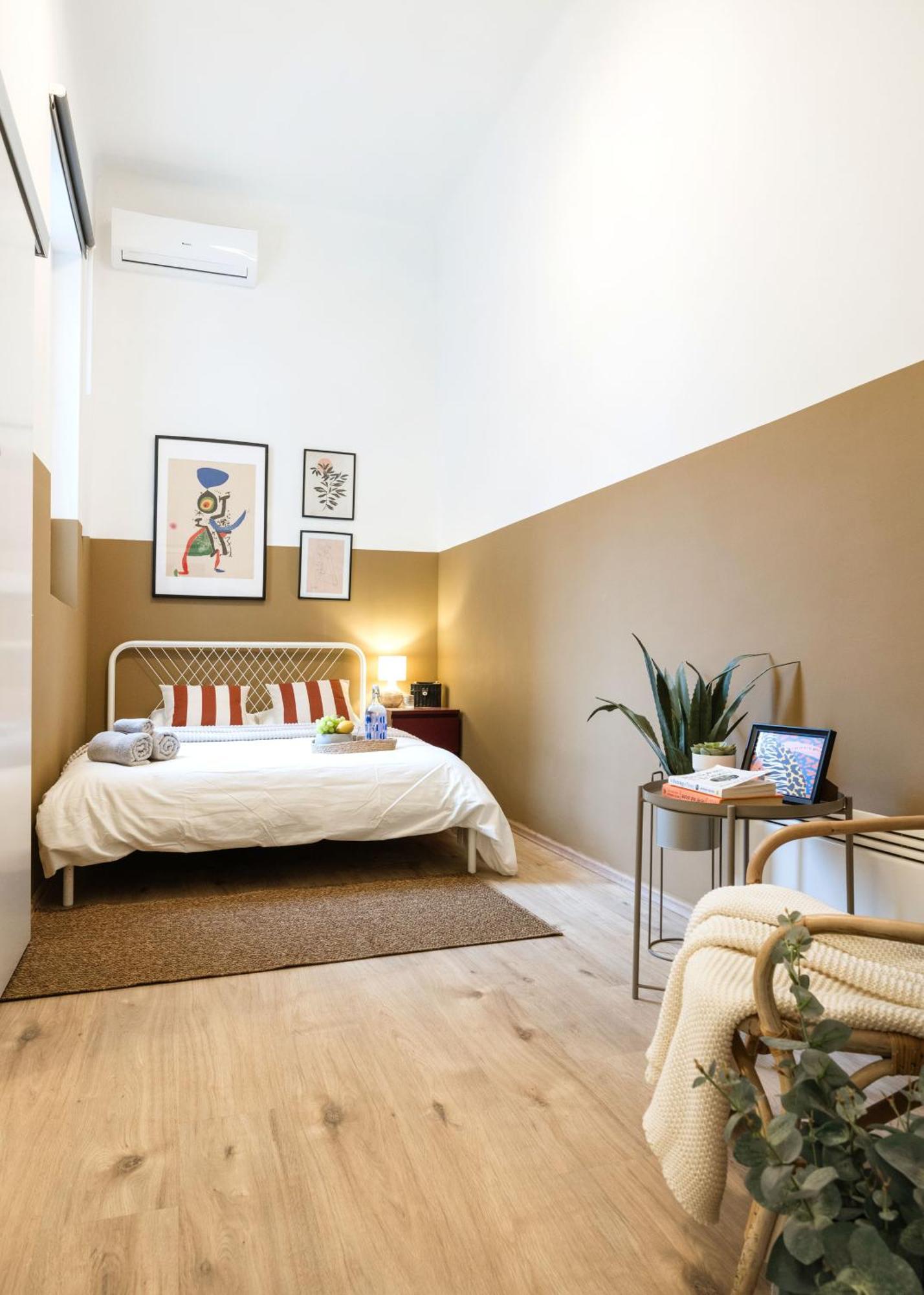 Appartement - 2 Min To Newyork Cafe Boedapest