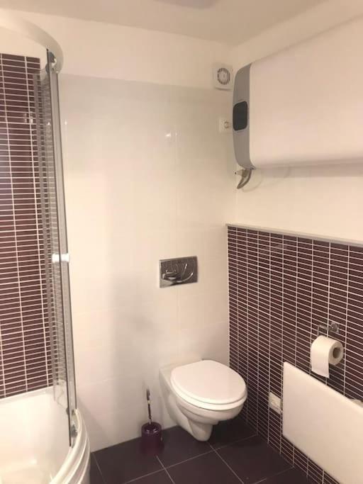 Apartament Separate Flat,3 Rooms!central Location-best Price! Budapeszt