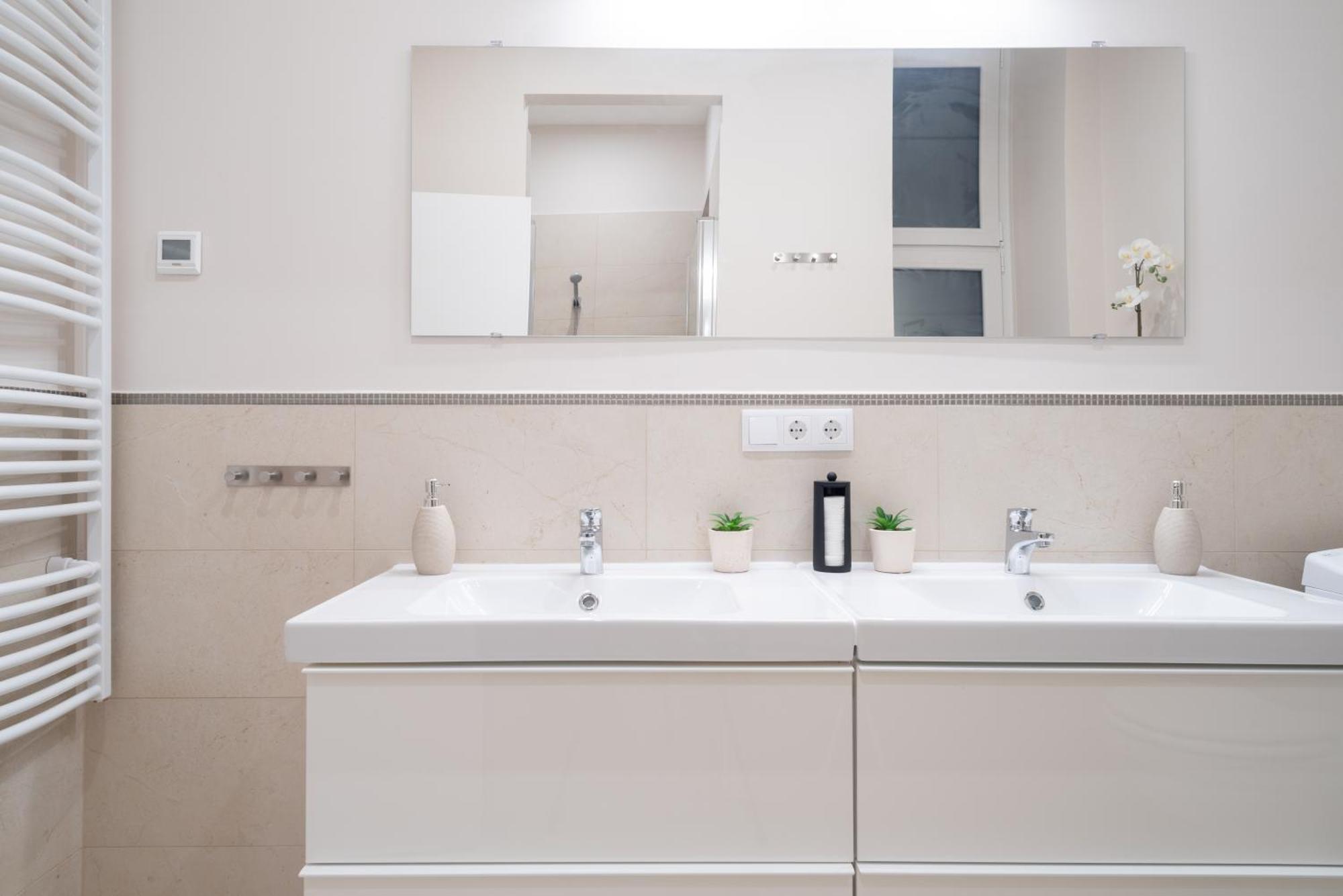 Amethyst - Acacia 2 Bedroom Apartment