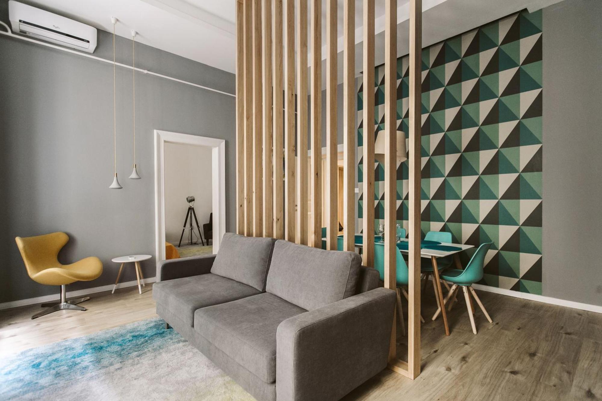 Turquoise Harmony In The Heart Of The Apartament