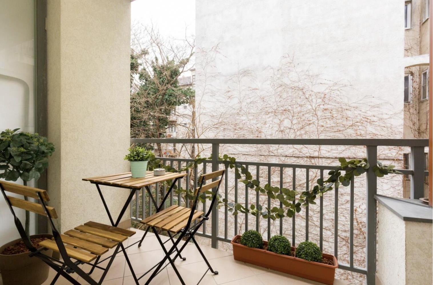 Kazinczy 3 Jewish Hq Bedroom + Living With Balcony Apartamento Budapest
