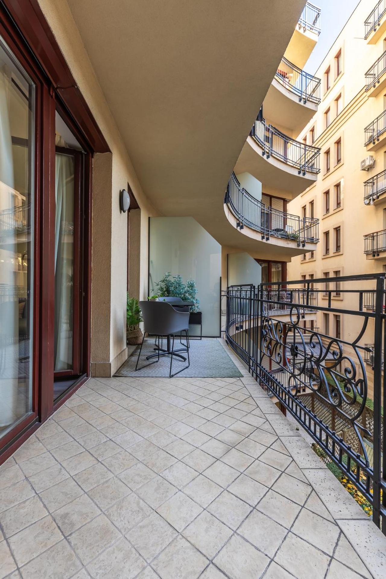 Venus - King Street V - Balcony * Budapest
