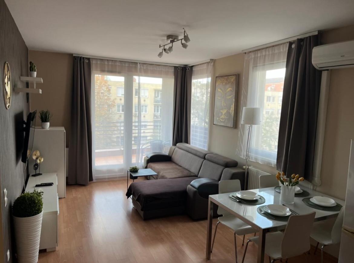 Vip Mini Resort,private Parking & Balcony Apartment *