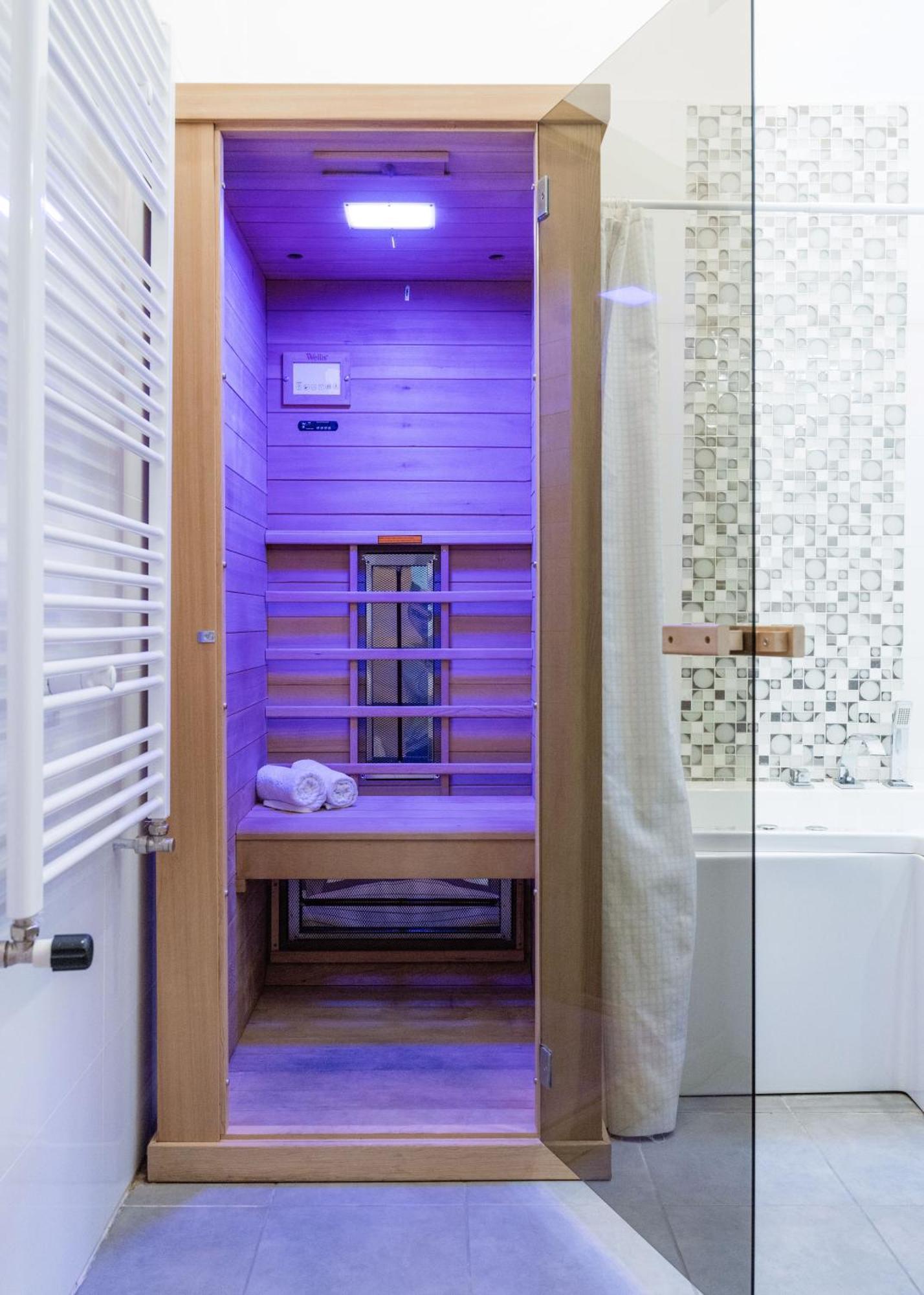 Appartement Historic Penthouse With Sauna & Jacuzzi @downtown