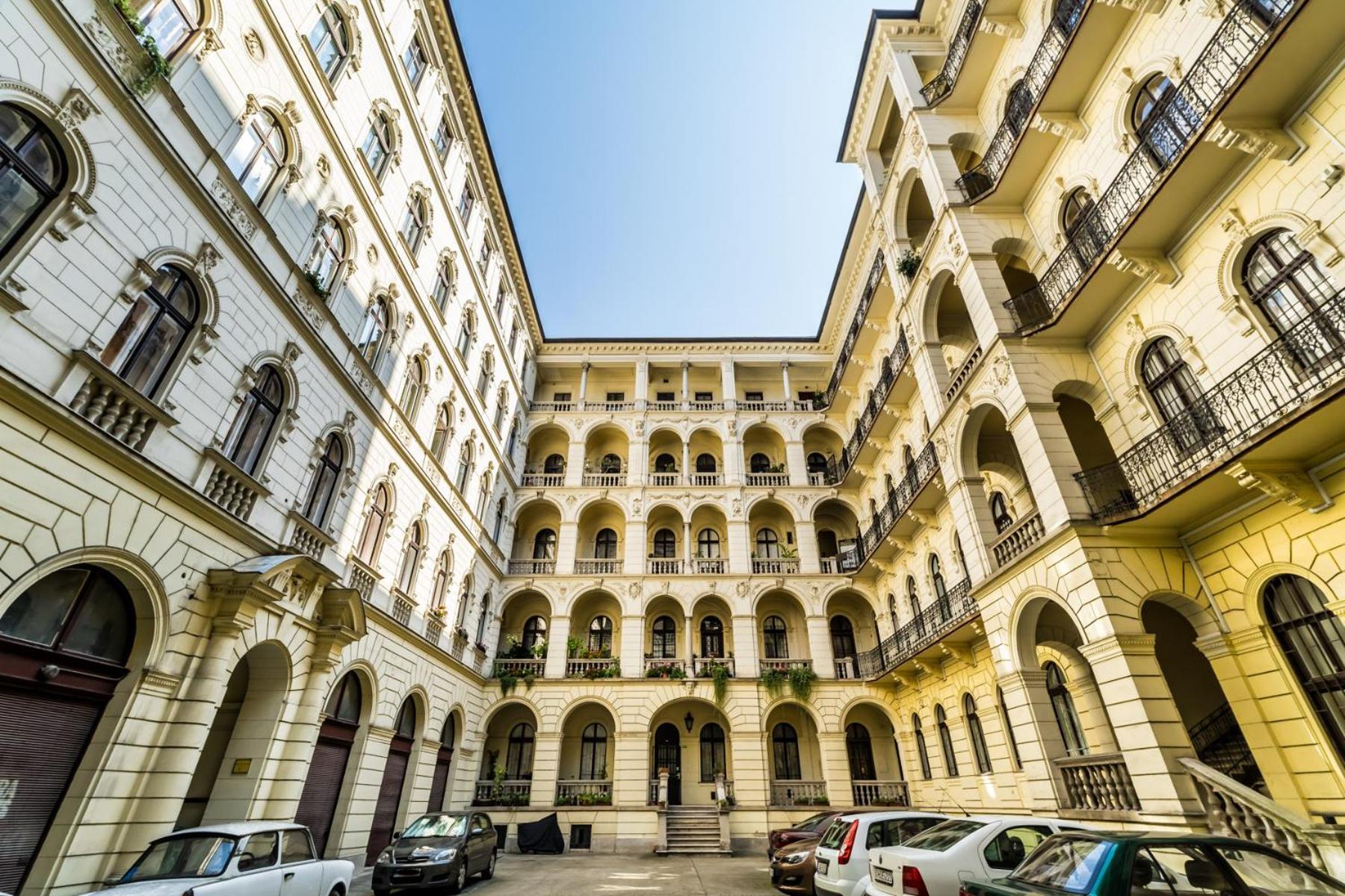 Opera Luxury Apartamento *