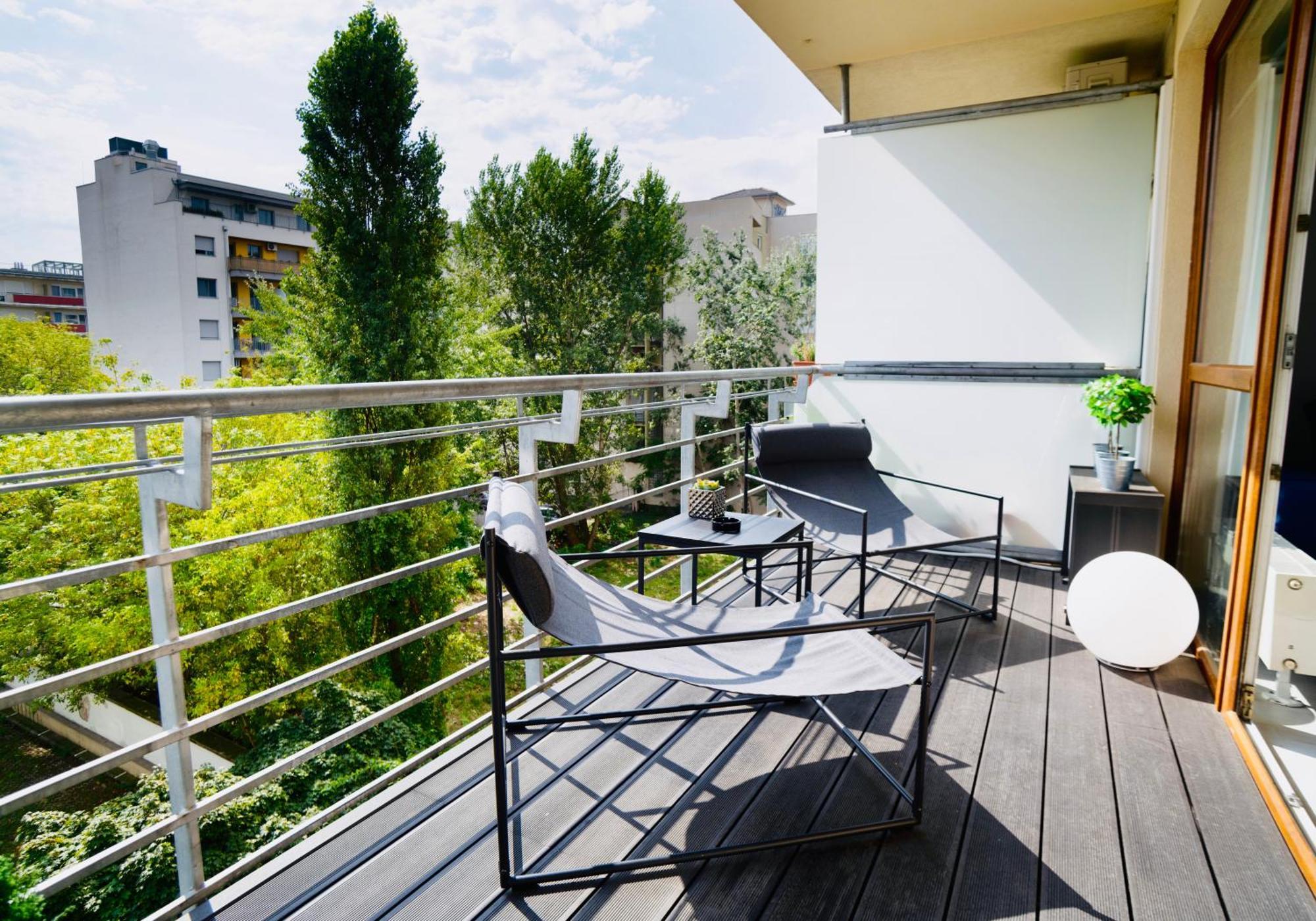 Suiteangel - Luxury Design With Free Garage Apartman