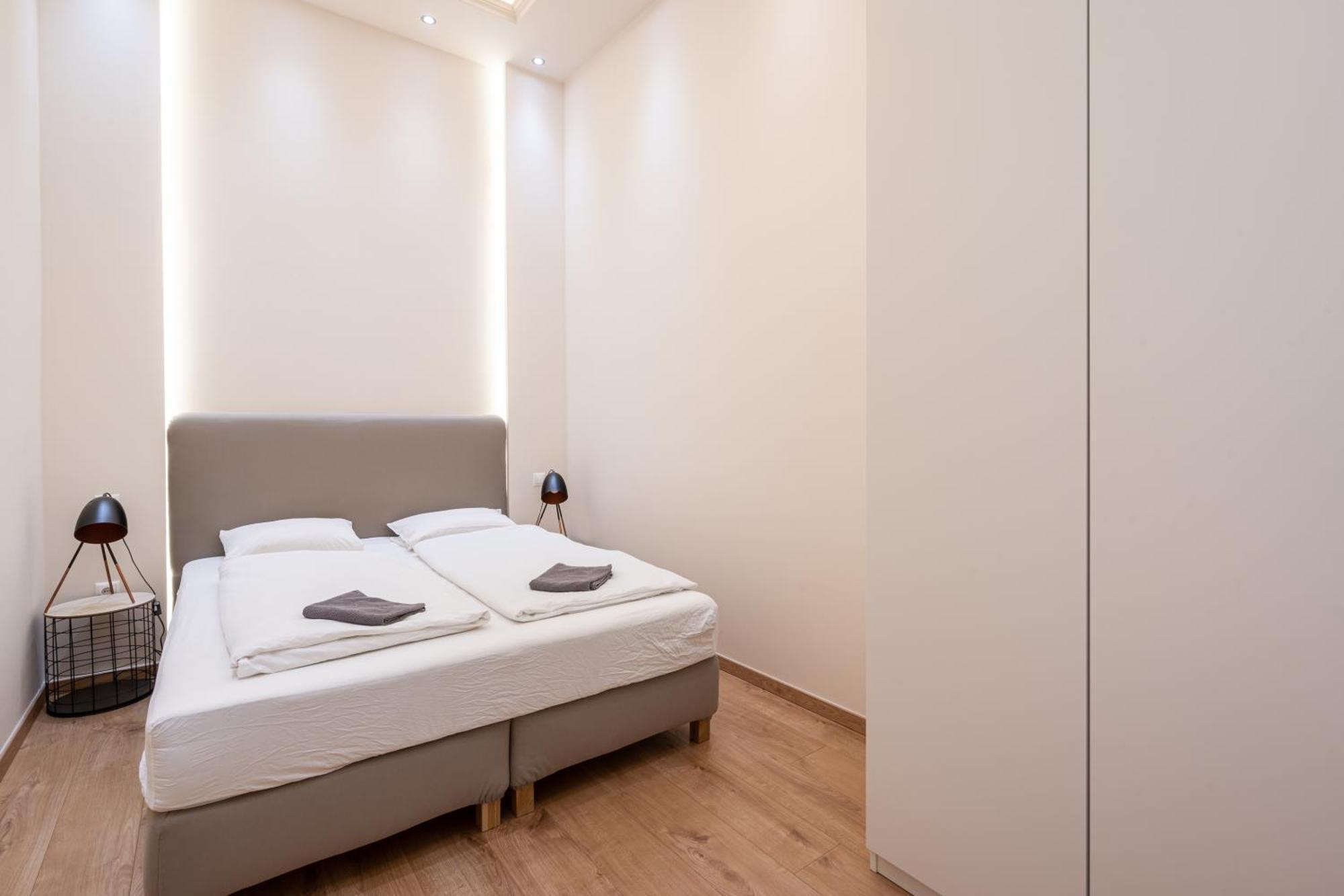 Apartment Downtown Paulay43 *