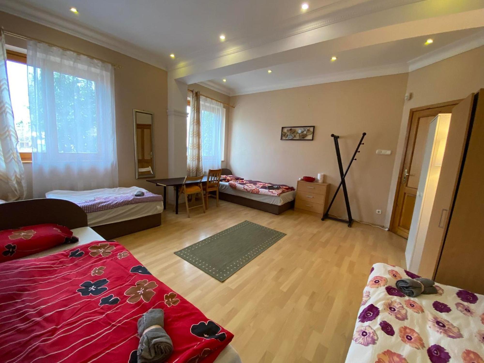 Hermina Apartmanhaz *