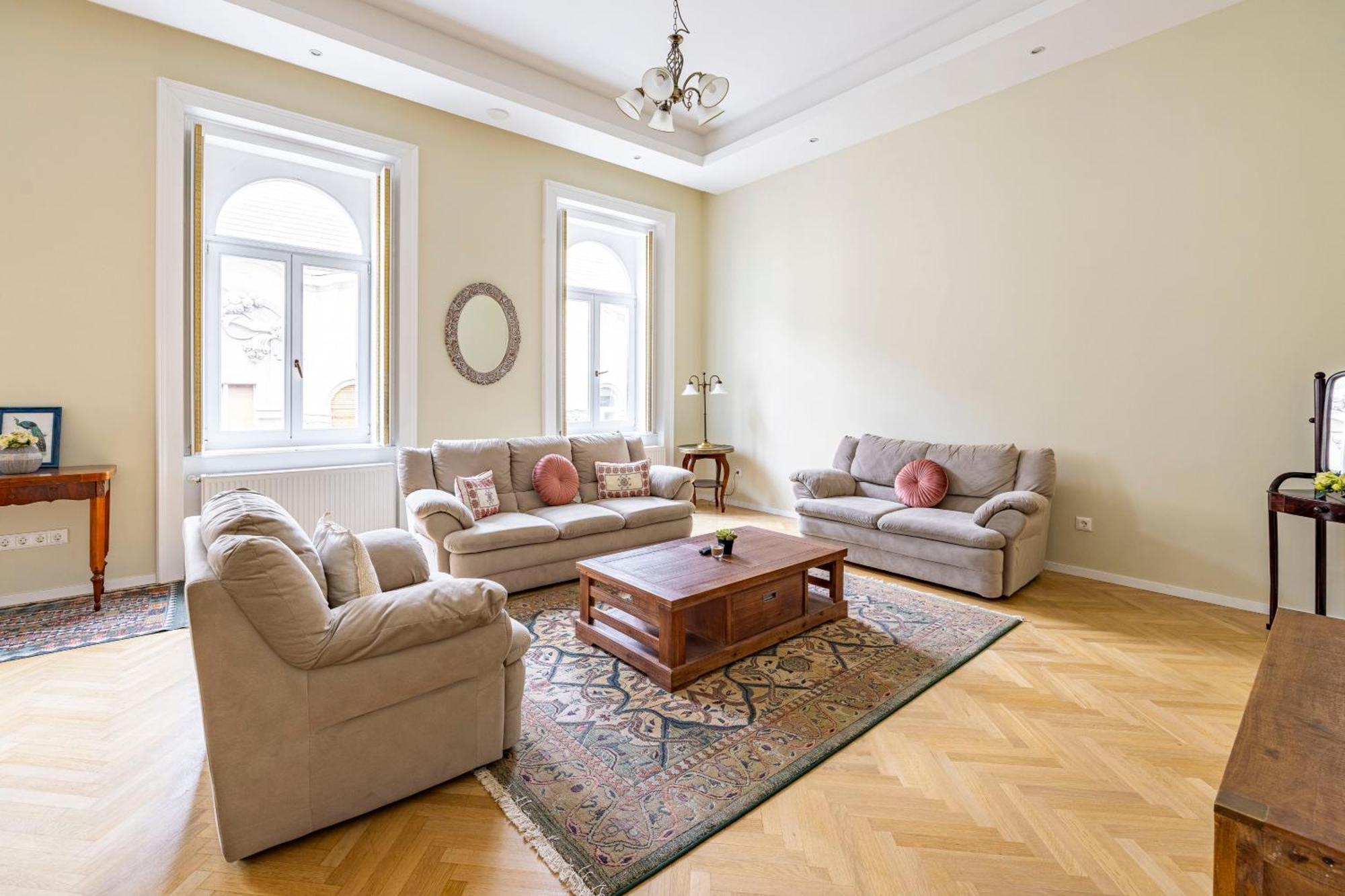 Graceful & Cozy Dream Next To The Opera House Appartement