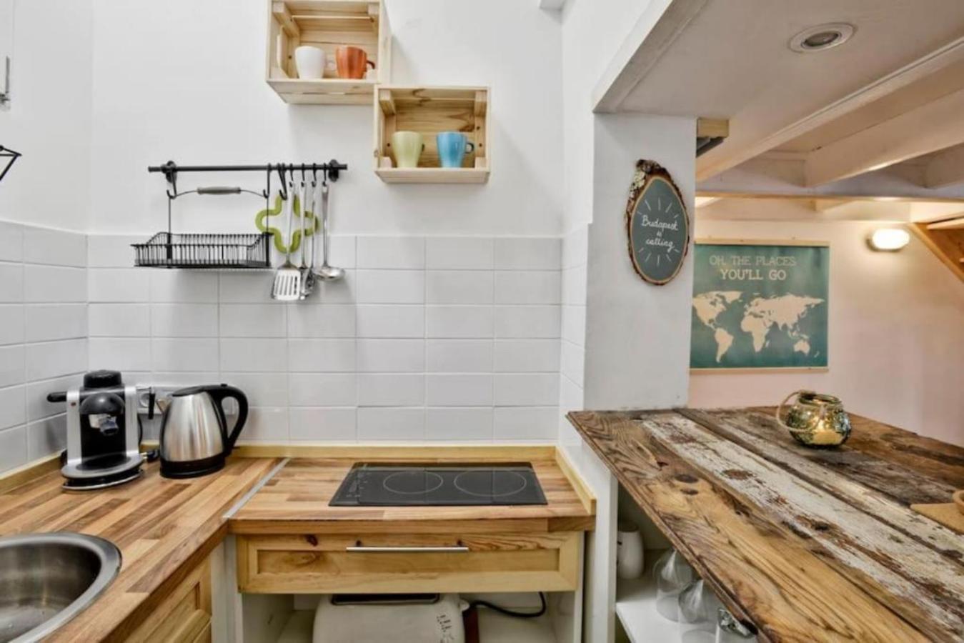 Charming With Bistro Kitchen Apartamento *