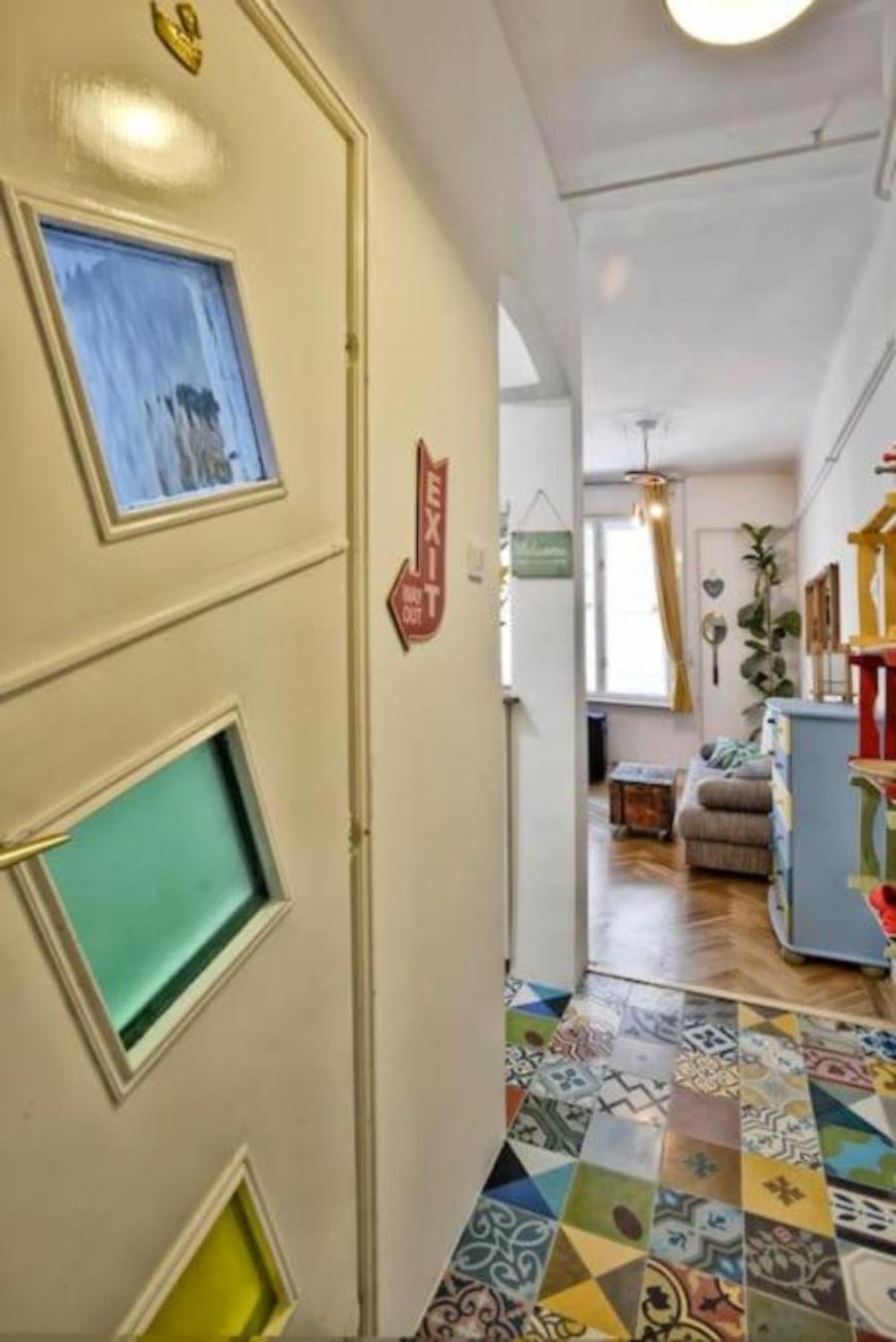 Apartamento Charming With Bistro Kitchen Budapest