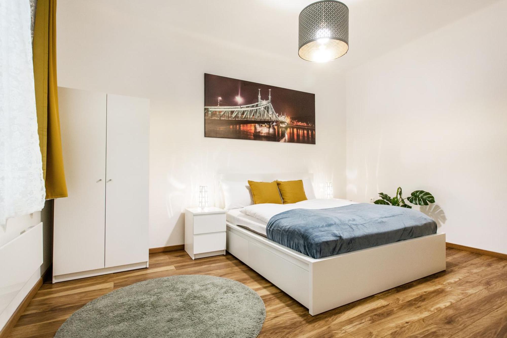 Quiet And Cozy Near The Danube Apartment